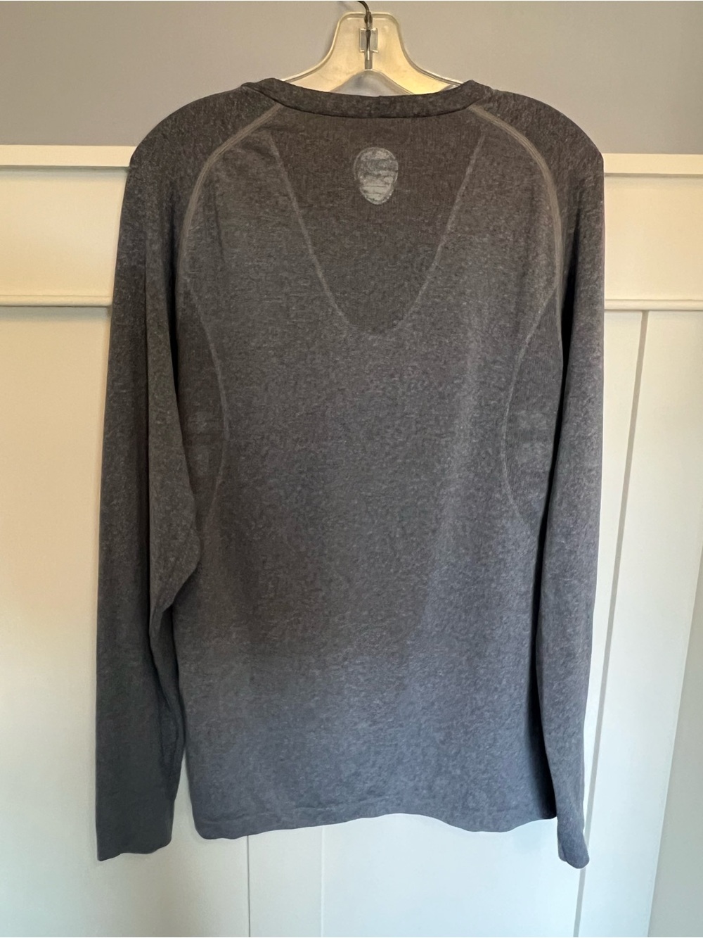 Vintage Nike dri-fit long sleeve activewear shirt size L